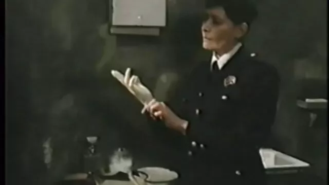 Insieme85 - abuelas cachondas peludas Gangbang