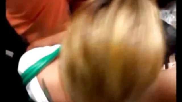 Casada rubia tramposo culo follada por abuelas calientes cojiendo una gran polla negra