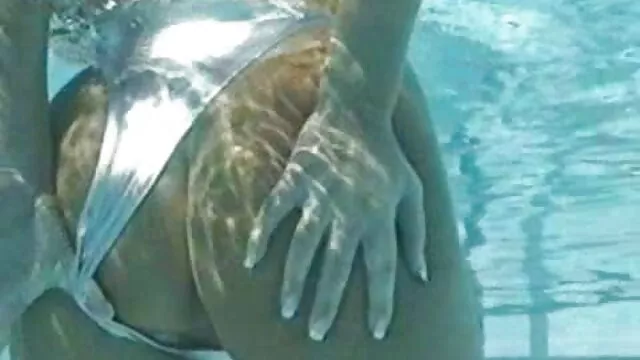 ITALIANSHOTCLUB madre italiana puta fiesta con abuelas calientes tube 4 pollas jóvenes