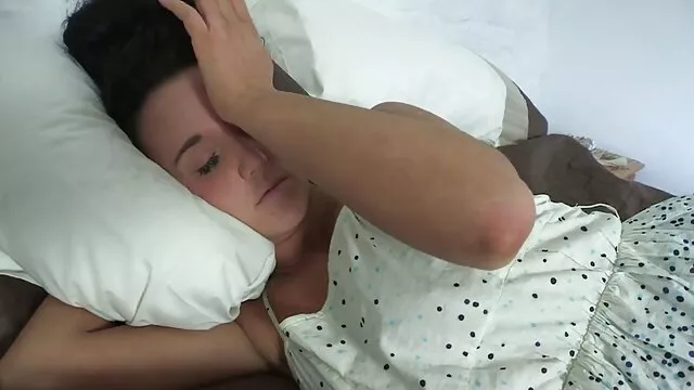 Grande MILF juega con COÑO y videos xxx abuelas calientes consigue polla
