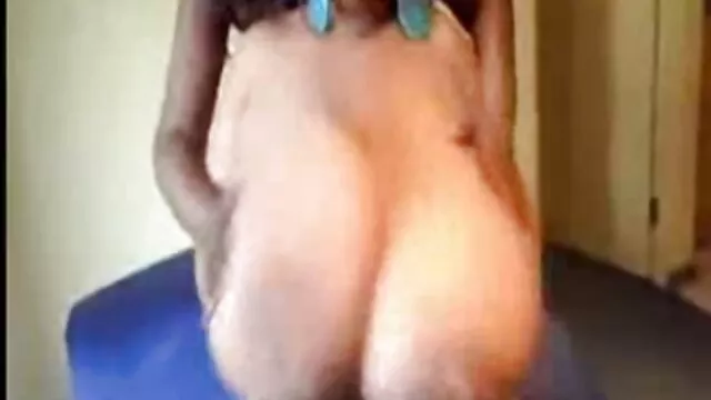 Strapon abuelas calientes tetonas Tetas grandes gran polla