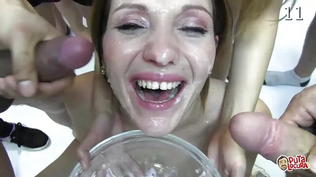 PASSION-HD Trato de polla grande xvideos abuelas calientes para novia masturbándose